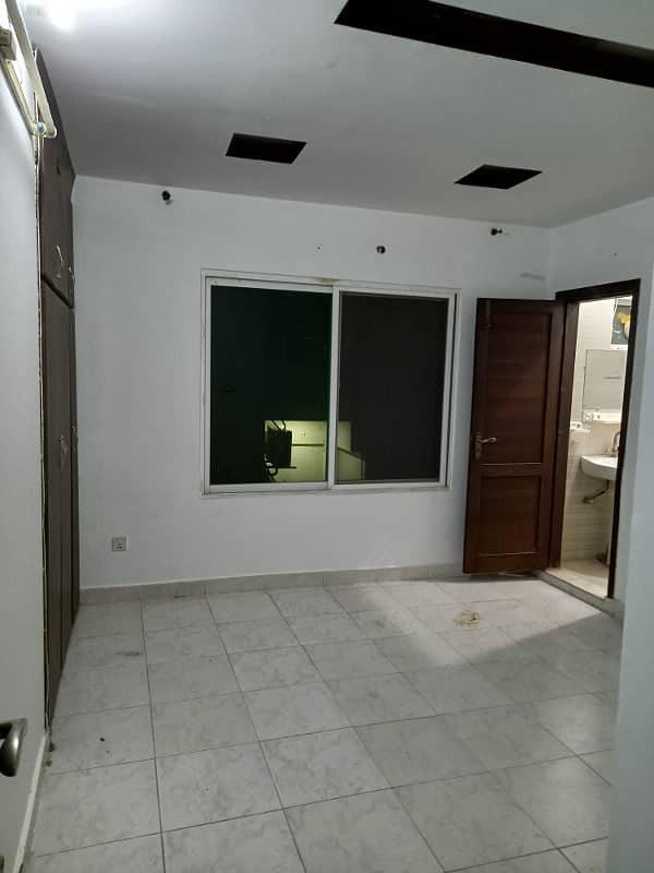 3 Bedroom Unfurnished Apartment Available For Rent in E/11/4 13