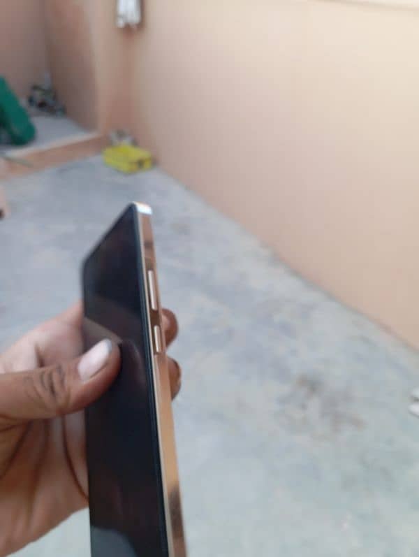 realme 12+ 5G 10/10 some time use 5