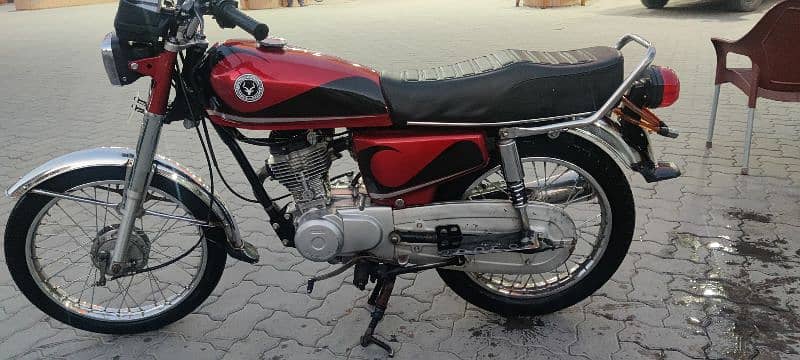 Honda 125 2003 model islambad num 3