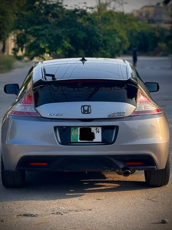 Honda CR-Z 2010 model hybrid urgent sale lhr reg finl price 4