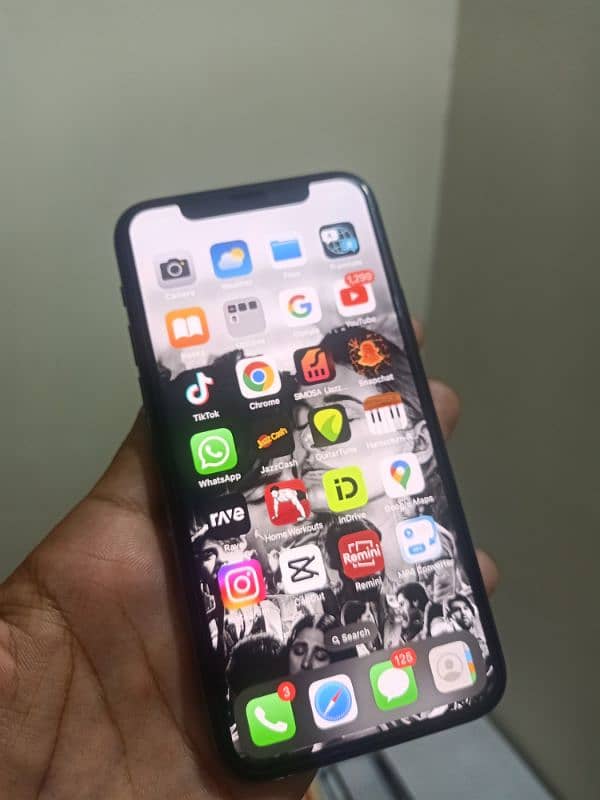 Iphone 11 pro 64gb PTA approved dual sim 5