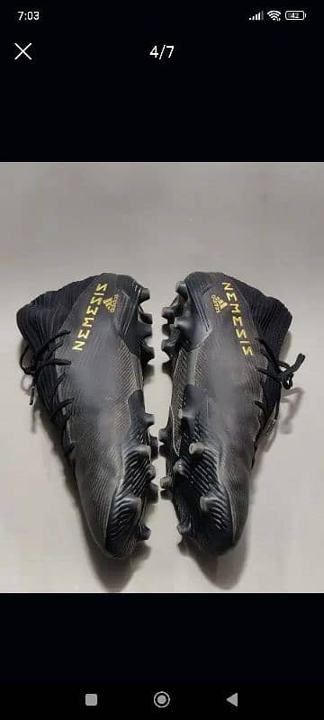 football boots condition good urgent sale 1