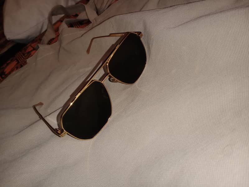 Polarized sunglasses 0