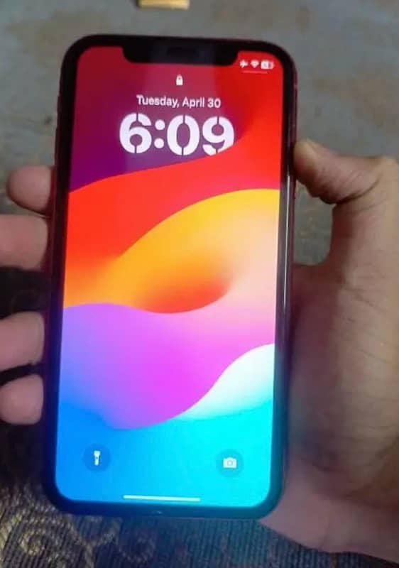 iPhone XR 9/10 good condition NON PTA koi issue nai hai 3