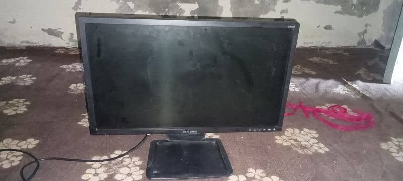 Samsung Led 28" 2