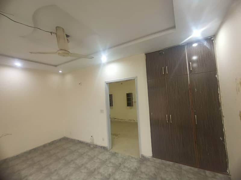 5 Marla Flat For Rent in Chinar Bagh Raiwind Road Lahore 4