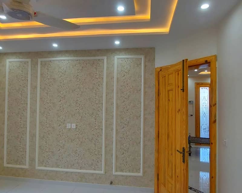 10 Marla Spanish House for Rent in Bahria Town 14