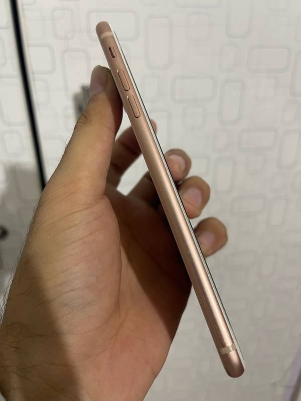 Iphone 8 plus non pta 1