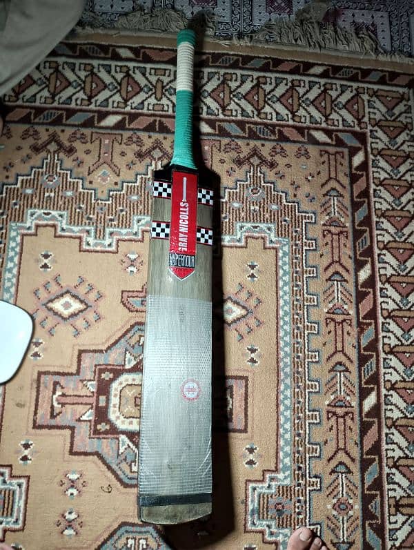 heavy cricket bat (hard) 2