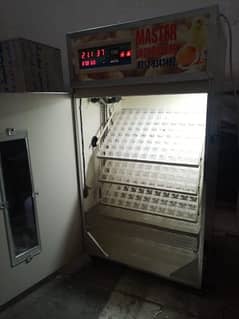 Fully automatic Incubater machine 200 eggs wala