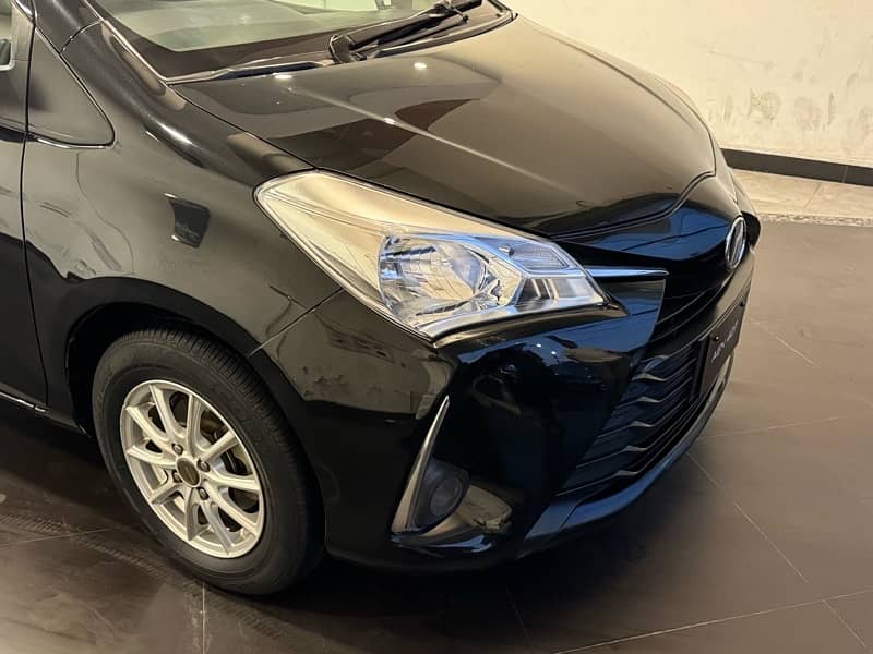 Toyota Vitz 2017 5