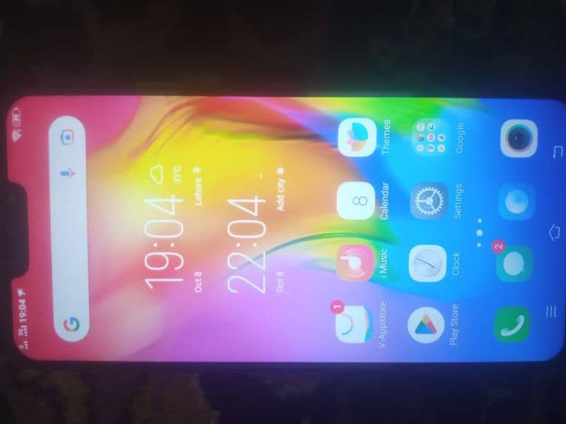 I am selling vivo y83 original 6/128 1