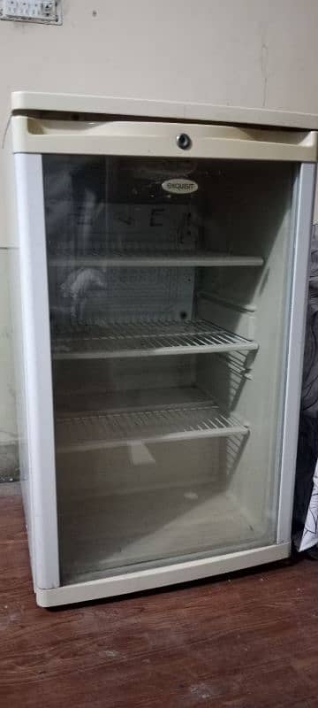 mini fridge 2