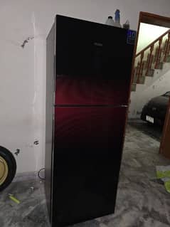 Haeir Refrigerator, scratchless, perfectly working fine.