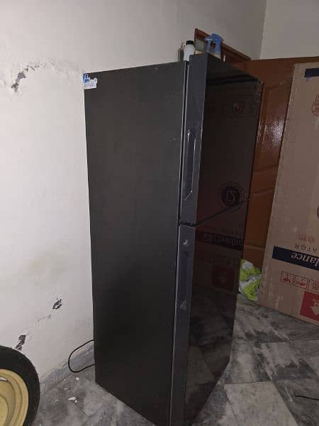 Haeir Refrigerator, scratchless, perfectly working fine. 1