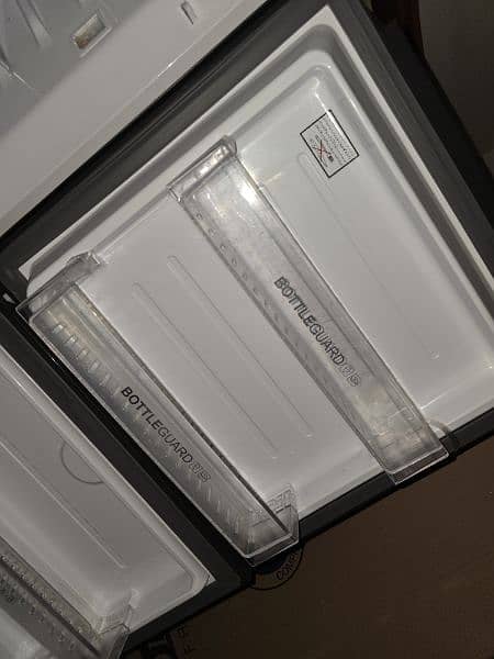 Haeir Refrigerator, scratchless, perfectly working fine. 5