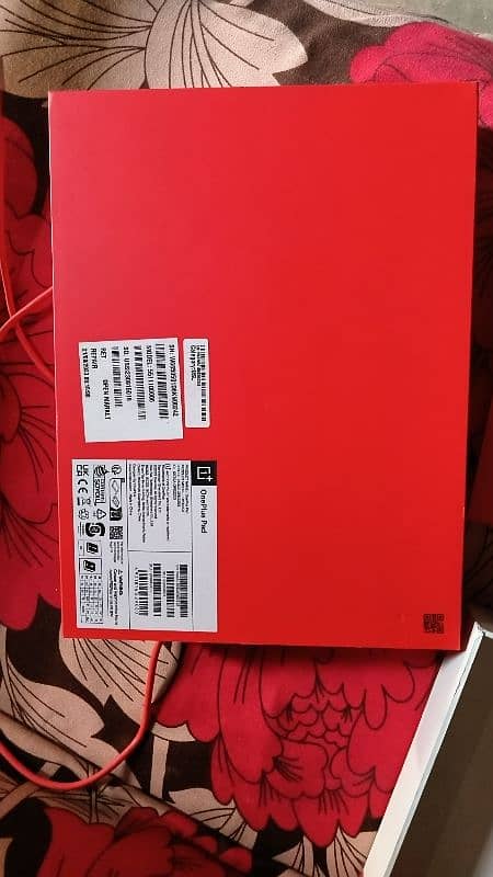 OnePlus pad 2.8GB. 128GB  10 by9 condition urgent sale 6