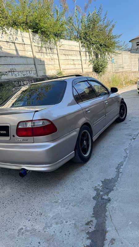 Honda Civic Oriel 2000 5