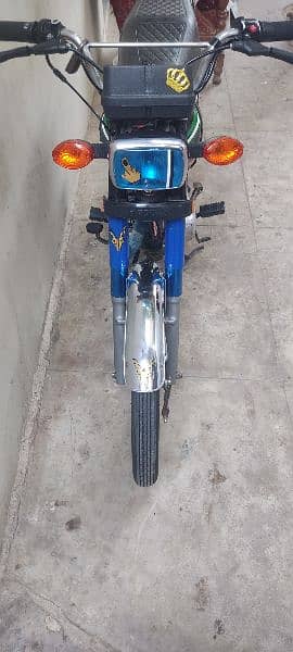 Honda CG-125 2016 10