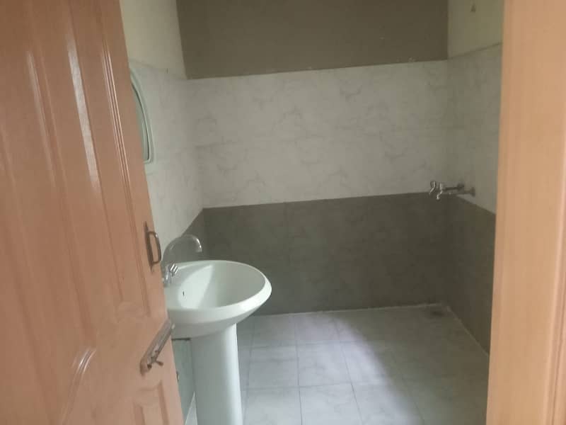 3.5 Marla House For Rent In Johar Town Lahore 15