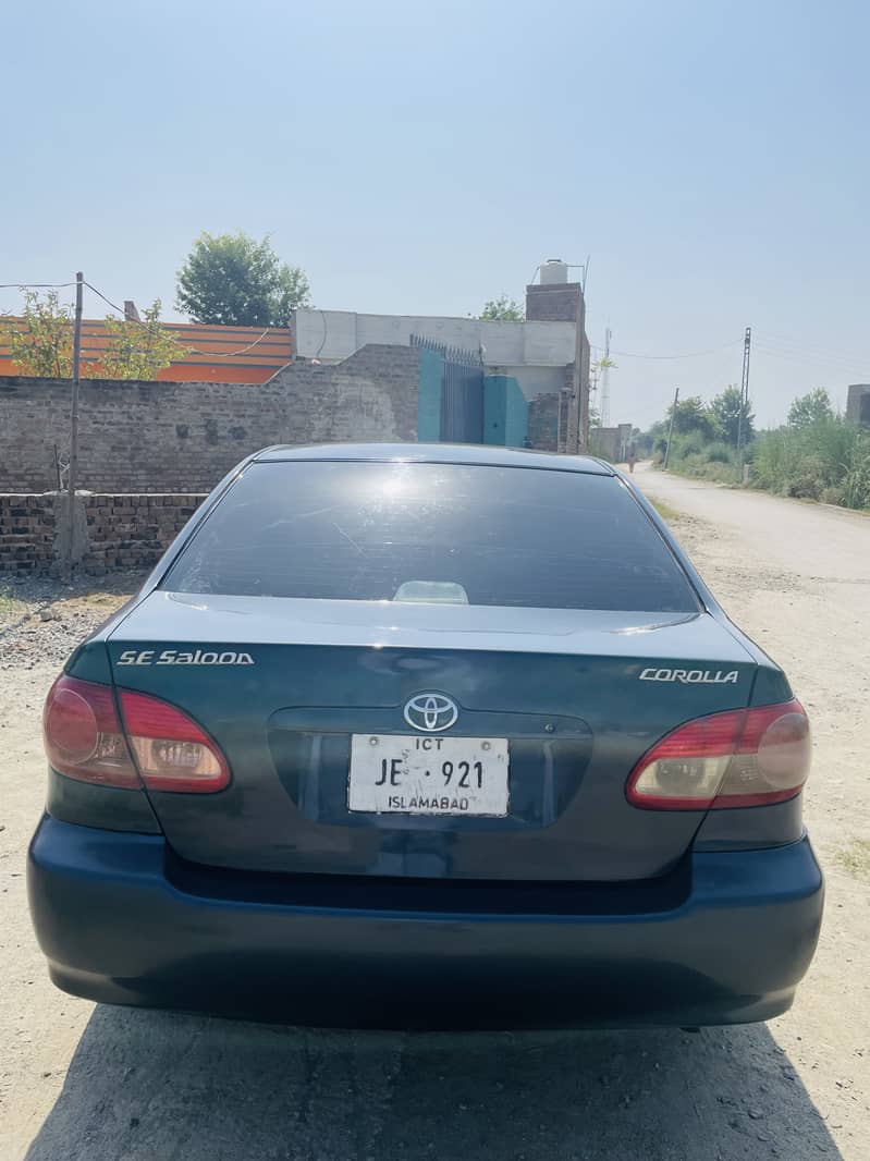 Toyota Corolla SE Saloon 2005 model 2