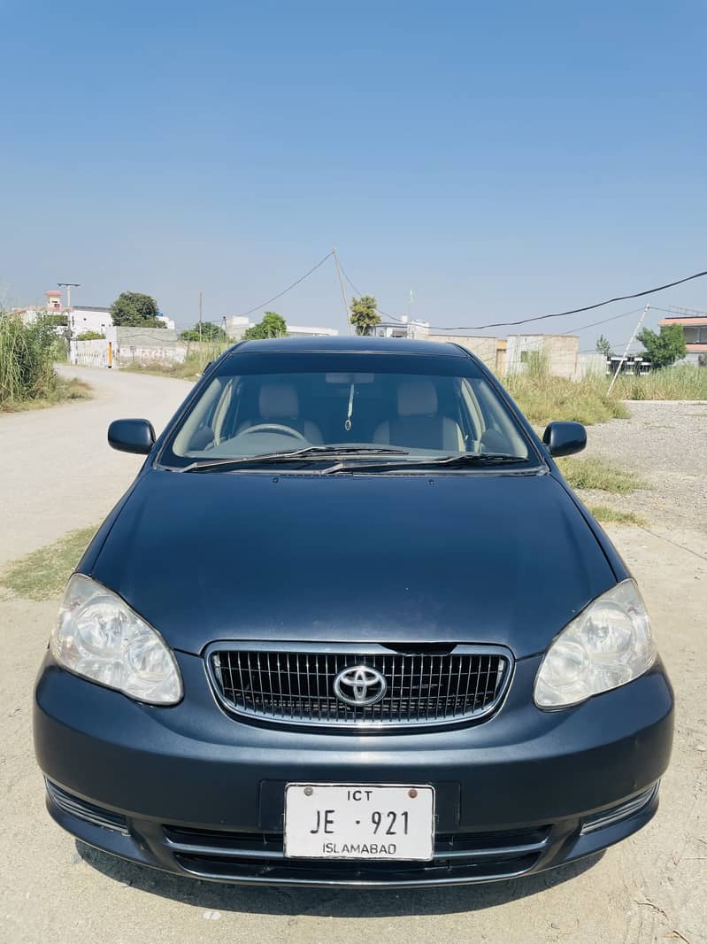 Toyota Corolla SE Saloon 2005 model 3