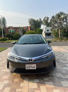 Toyota Corolla GLI 2019 automatic excellent condition betr Yaris vigo