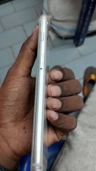 iPhone 8 plus PTA Approved 2