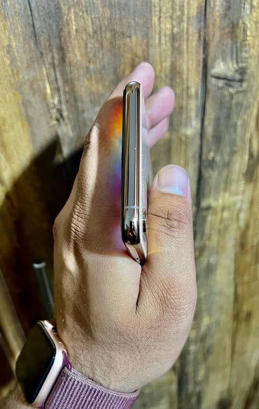 apple iphone xs max pta approved 64gb golden ( 11 12 13 pro) 3