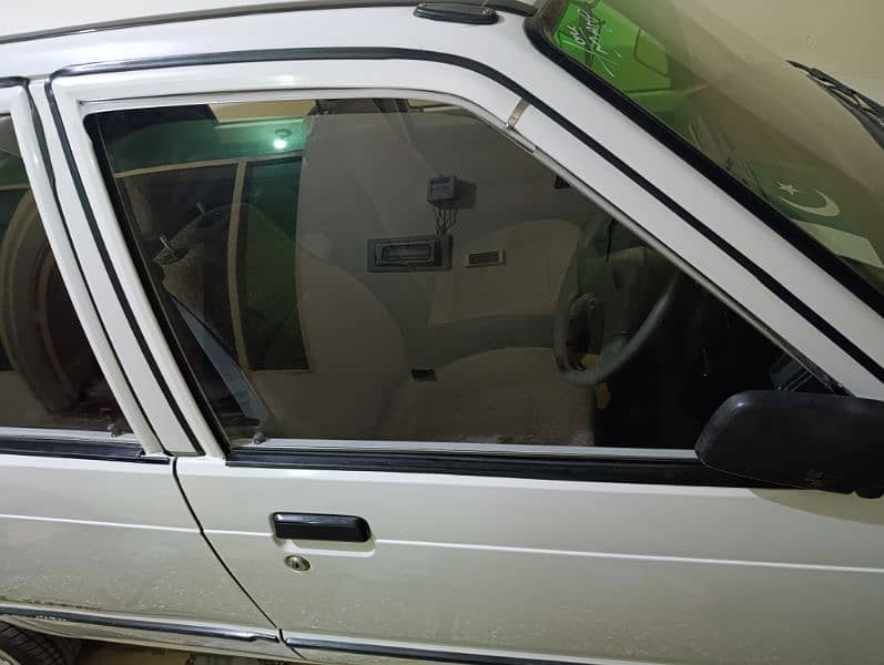 Suzuki Mehran VXR 2012 11