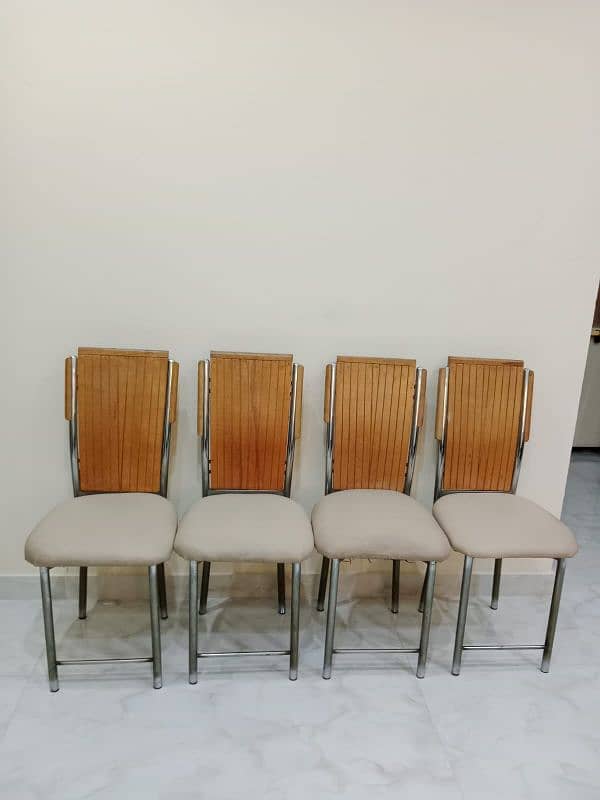 Stylish 4 dining chairs/ occupy less space 0