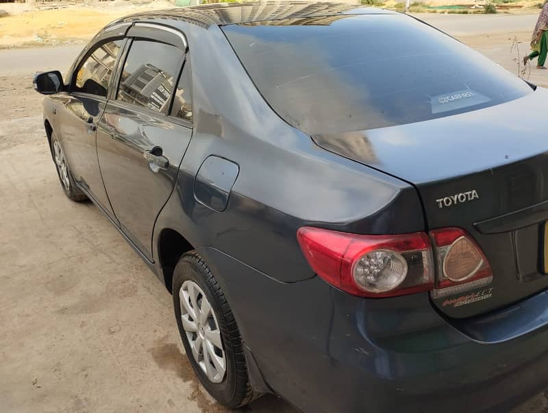 Toyota Corolla GLI 2011 auto 2