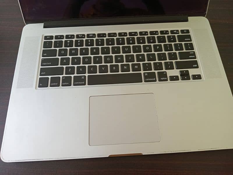 MACBOOK Pro 2