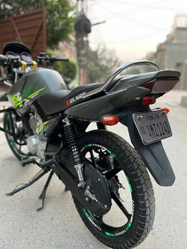 Yamaha ybr 125 G 2