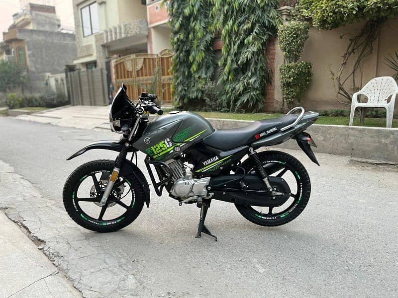 Yamaha ybr 125 G 4