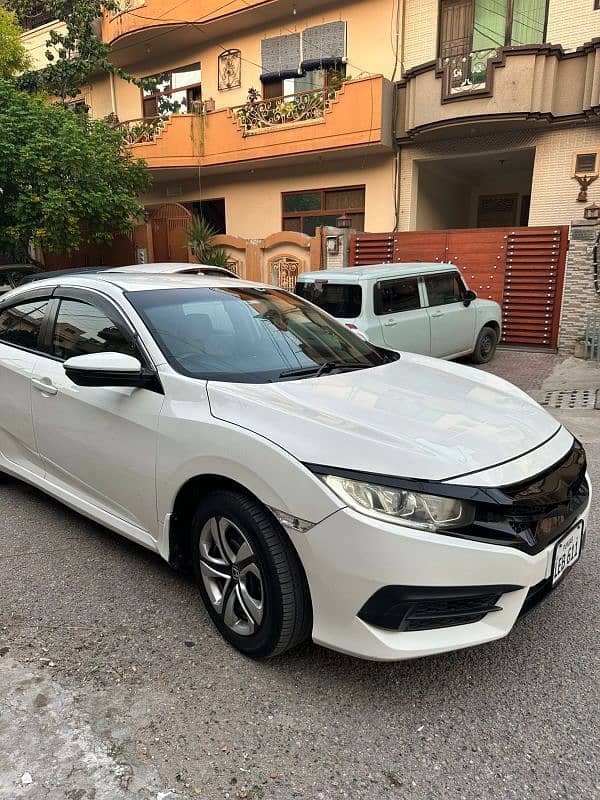 Honda Civic VTi 2017 1