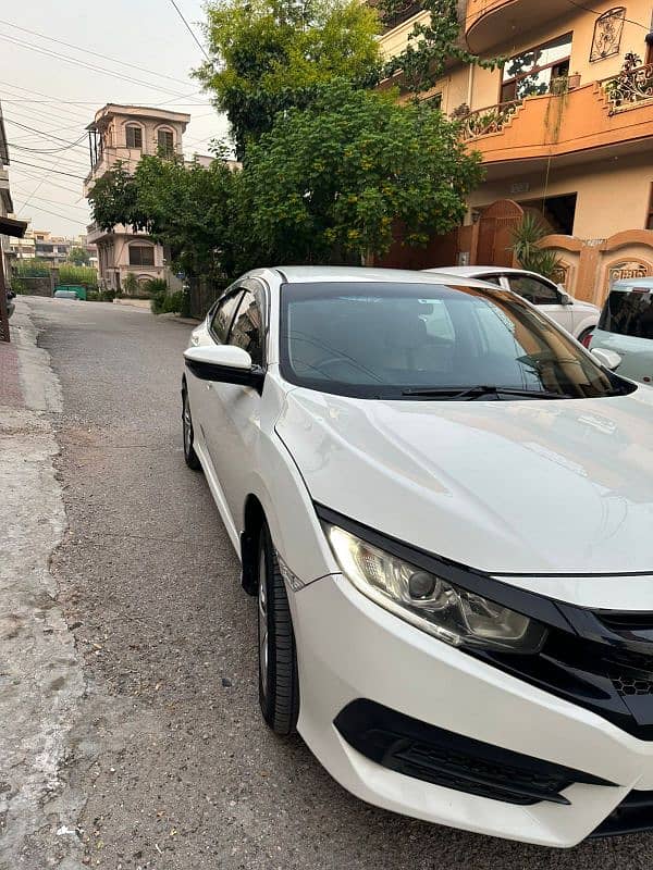 Honda Civic VTi 2017 3