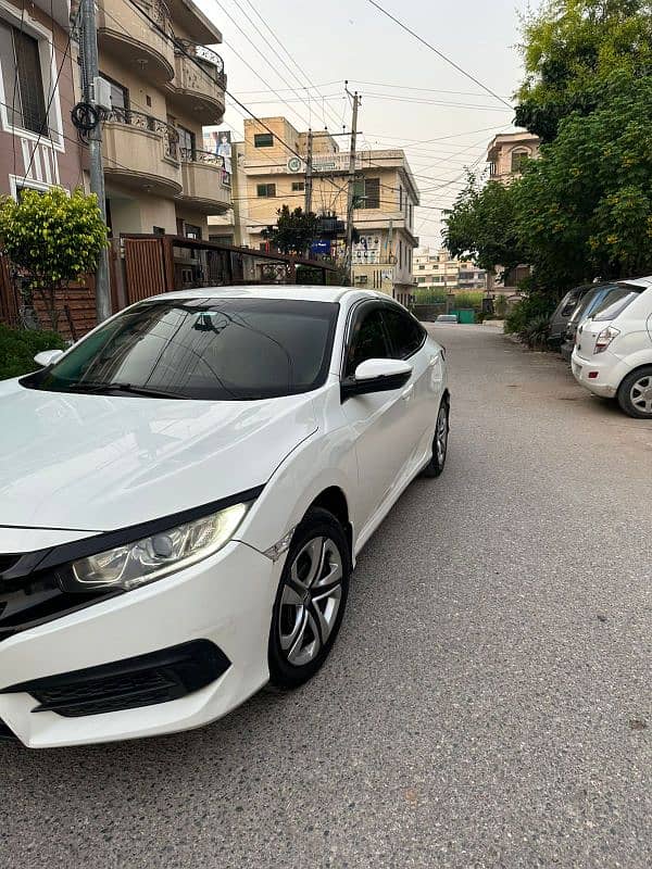 Honda Civic VTi 2017 4