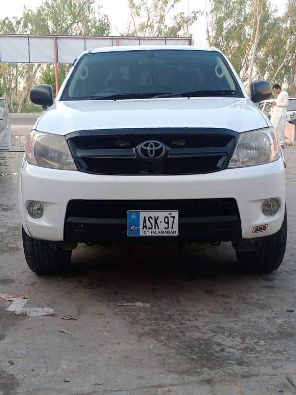 Toyota Hilux 2006 9