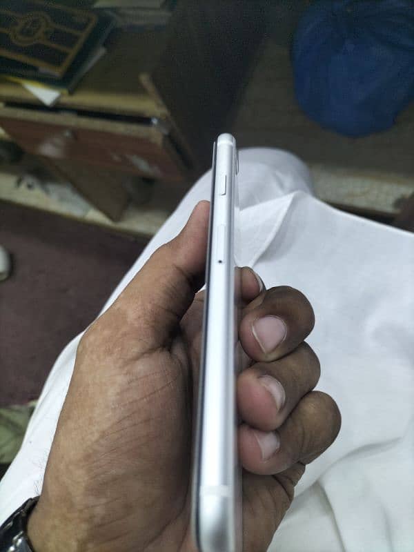 iPhone SE 2022 JV non pta 3