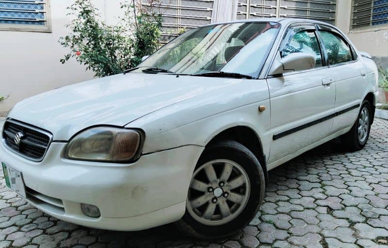 Suzuki Baleno 2004 3