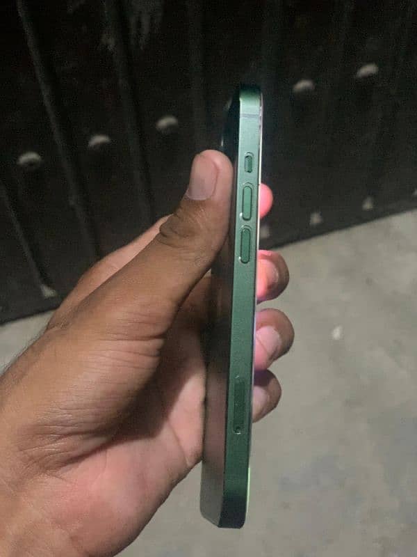 iphone 13 non pta Green color 5