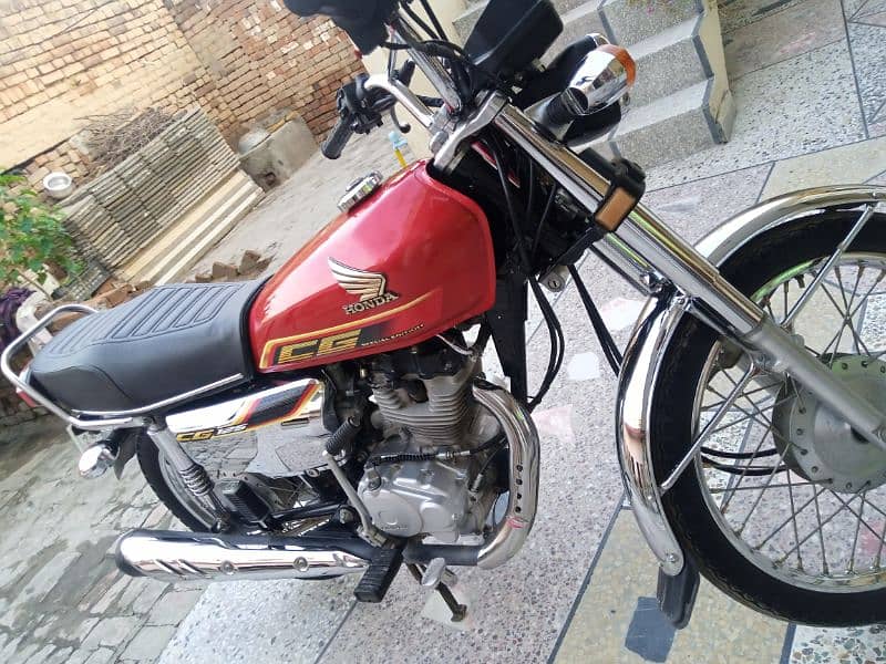 Honda 125 Special edition 22 model All punjab number 1