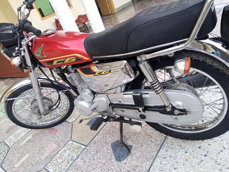 Honda 125 Special edition 22 model All punjab number 2