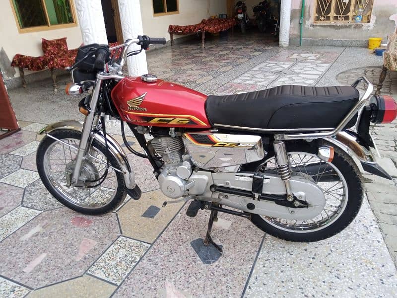 Honda 125 Special edition 22 model All punjab number 4