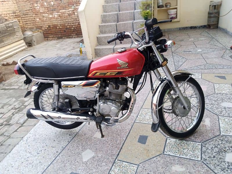 Honda 125 Special edition 22 model All punjab number 11