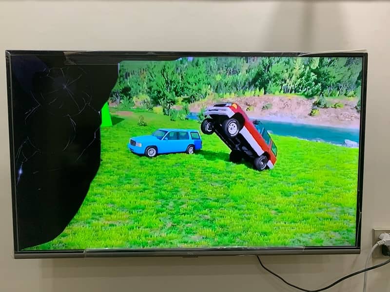 TCL smart LED screen Damaged 1