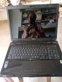 Toshiba leptop  120 jb 2 ram