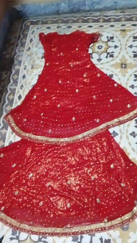 bridal lehnga fresh red color in new condition 2