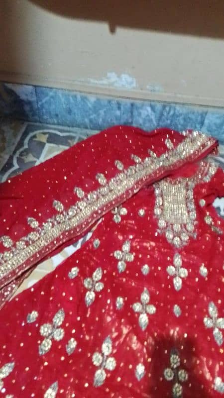 bridal lehnga fresh red color in new condition 4